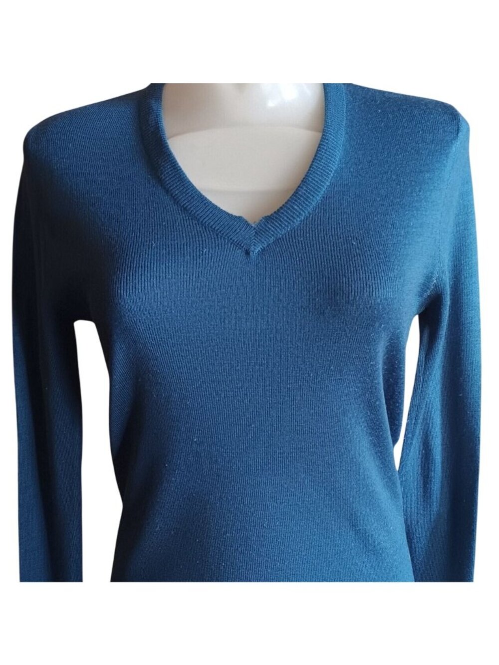 Medium True Vintage V-Neck Sweater Teal Long-Sleeve Knit Wool/Acrylic 1980's Mom